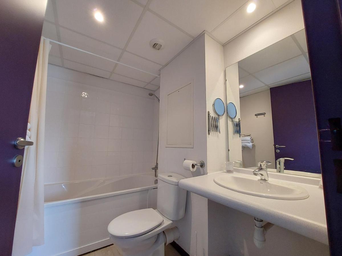 Studio Moderne Et Equipe Lourdes Centre Apartment Exterior foto